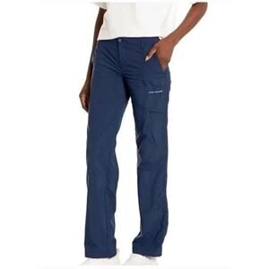 Columbia Women's Omni Shade Navy Cargo Pants 10 Roll Tab Convertible Gorpcore